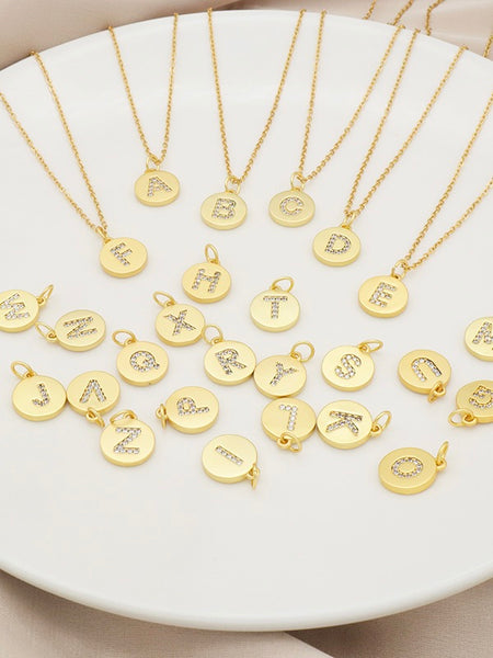ROUND DISK PENDANT KJEDE, CRYSTAL LETTER