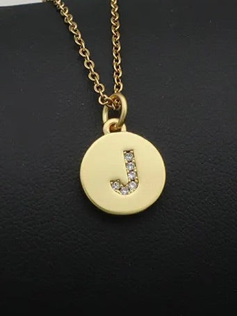 ROUND DISK PENDANT KJEDE, CRYSTAL LETTER