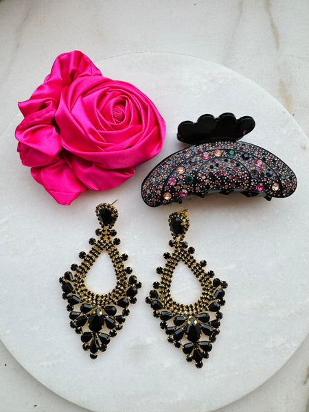Be Mine Valentine Medium , BLACK