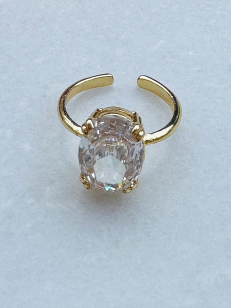 HERMINE OVAL CRYSTAL RING