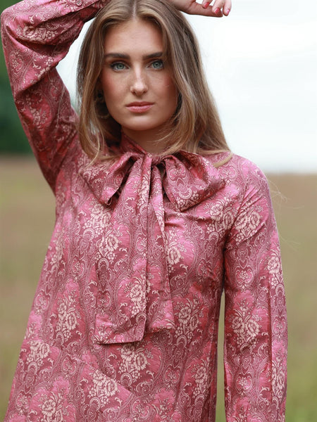 Ginny Bow Dress - Pink Wallpaper