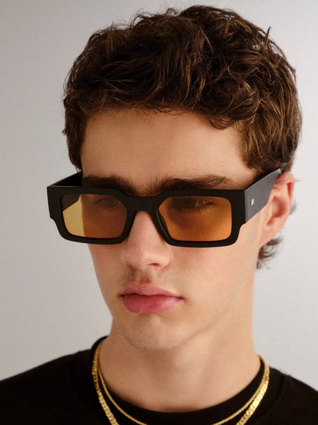 CONTEMPLATION | MATTE BLACK