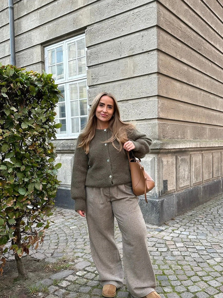 IDAIC CARDIGAN - ARMY GREEN