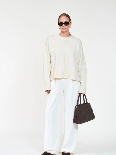 REN , off white