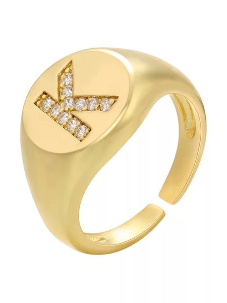 INITIAL LETTER SIGNET AJUSTABLE RING, K