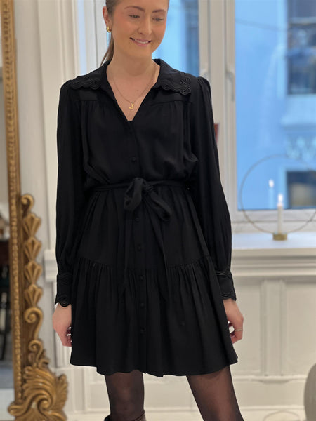 CEYLAN  ROBE, BLACK