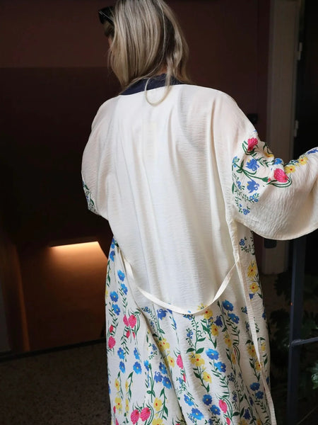 Florica Luelle Kimono, Eggnog Off White,