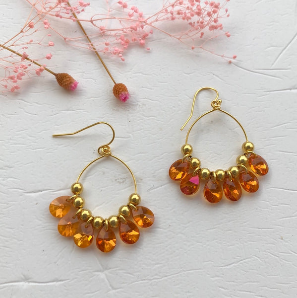 Mini Golddigger Drop Swarovski øredobber fra Zuzanna G i TANGERINE