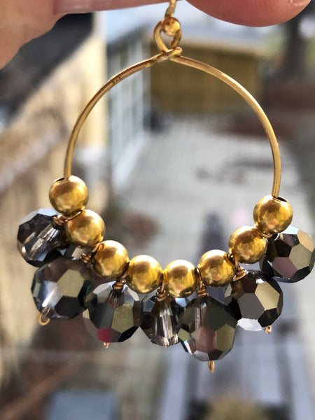 Mini Golddigger Swarovski øredobber fra Zuzanna G i SILVER NIGHT