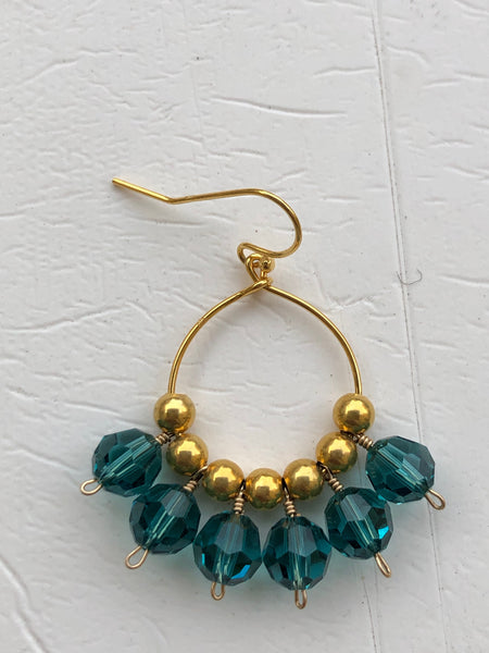 Mini Golddigger Swarovski øredobber fra Zuzanna G i ERINITE
