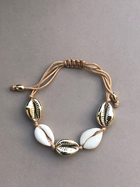 Vacay Shell armbånd, THREE GOLD