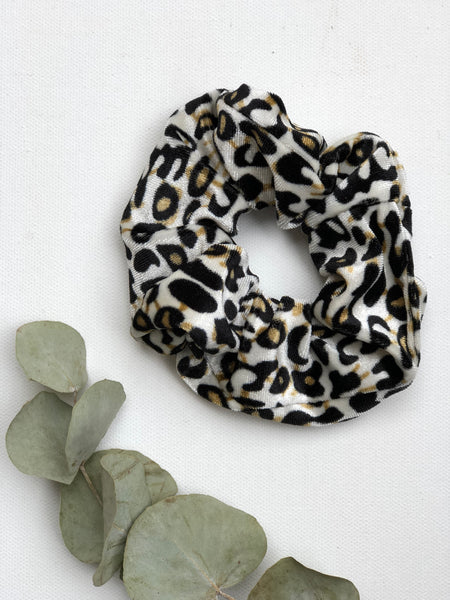 Jungle Scrunchie fra Zuzanna G