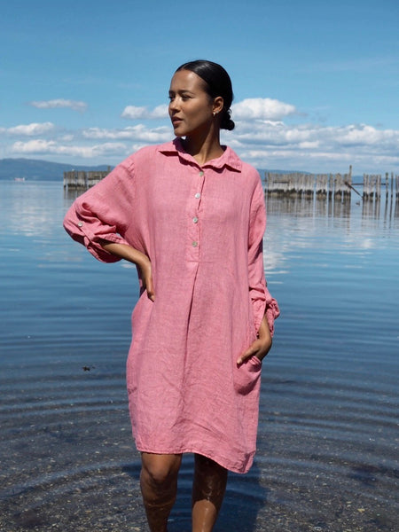Matilde  LINNEN DRESS i BUBBLEGUM