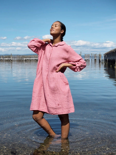 Matilde  LINNEN DRESS i BUBBLEGUM