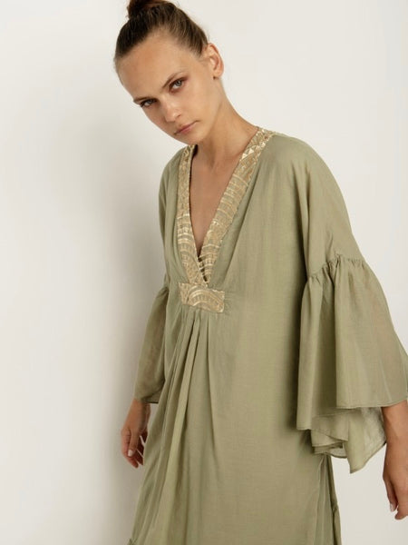 DRESS LONG NEW ALL OVER L/S RUFFLES , TEA / GOLD