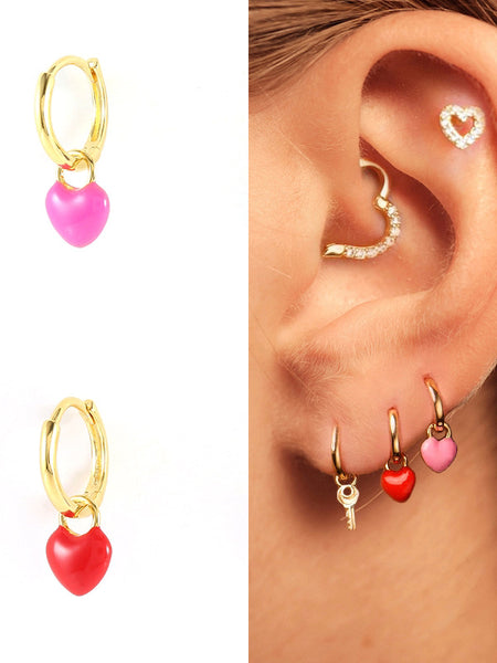 TINY ENAMEL HEART HUGGIE I PURPLE