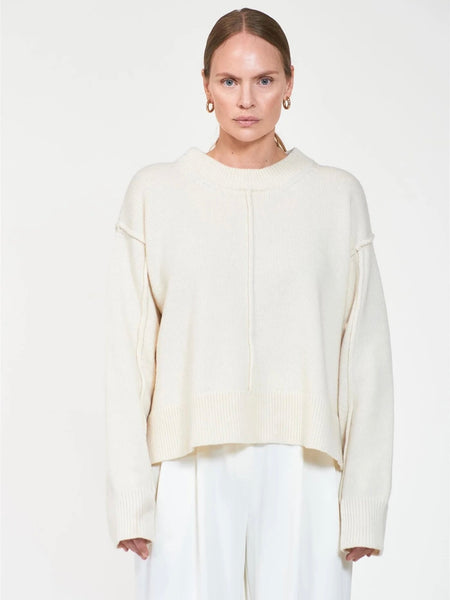 REN , off white