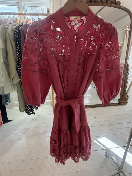 CATY DRESS, BOISE DE ROSE