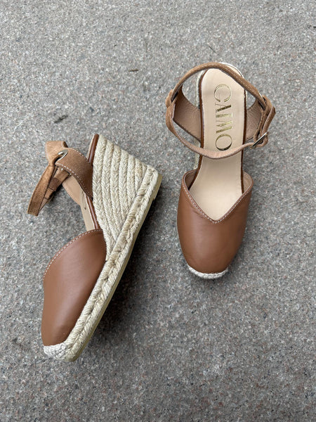 GAIMO MEDES PHAROS WEDGES, PRALINE BROWN