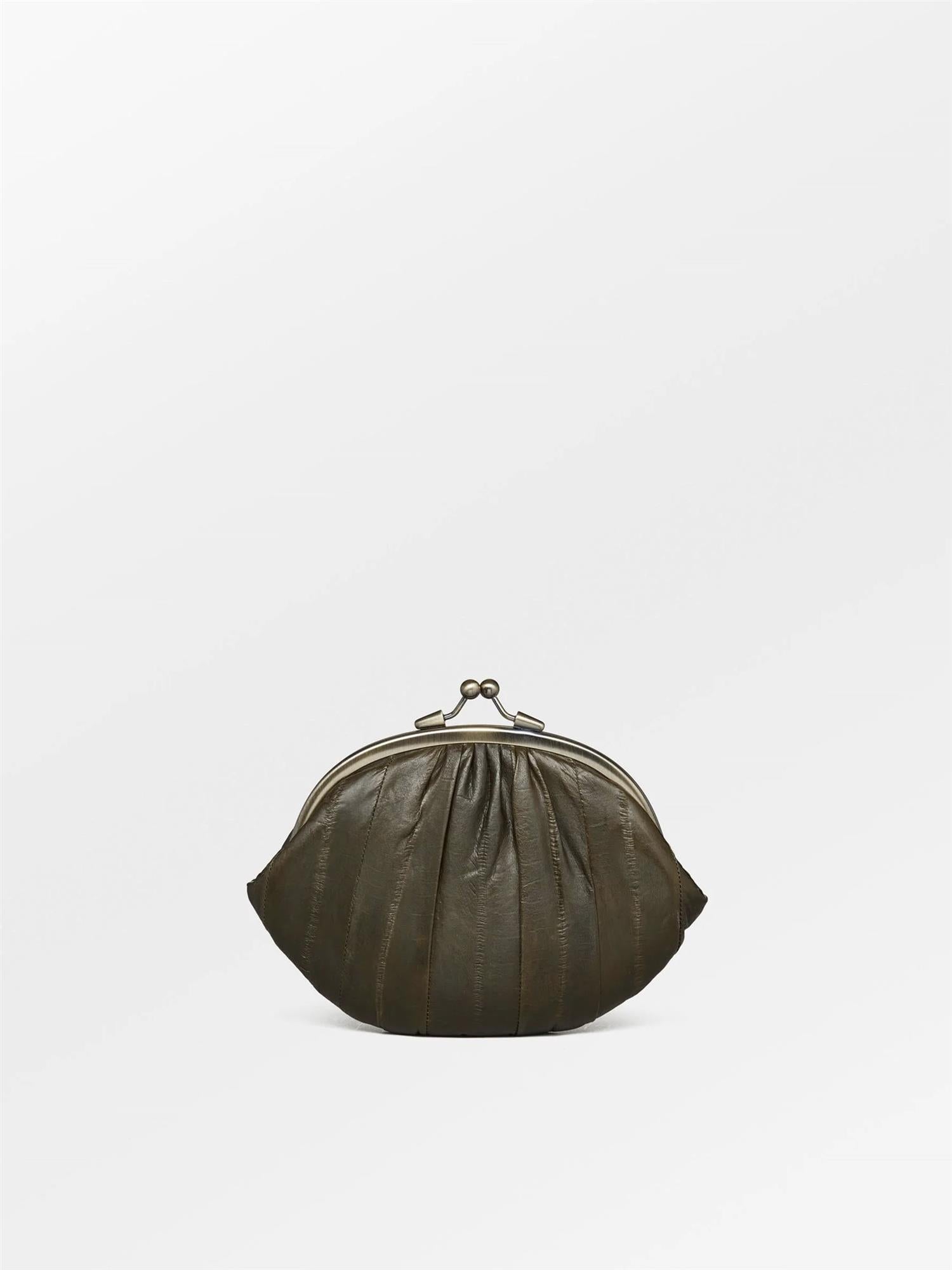 GRANNY  PURSE, DARK OLIVE