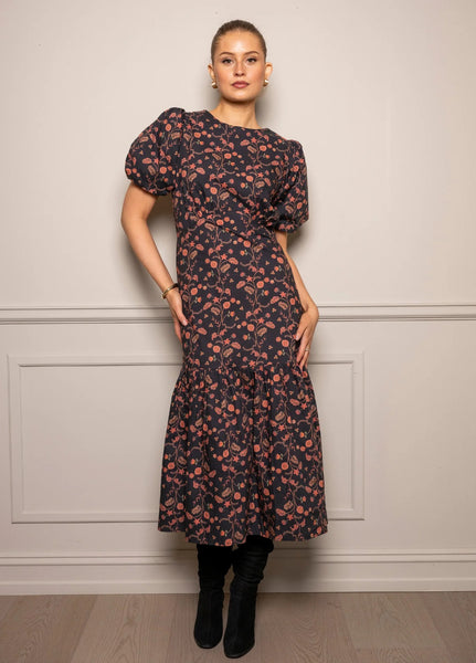 ELLA BLOUSE ANTIQUE,  BLACK POPLINJOHANNA DRESS, SANGRIA POPLIN