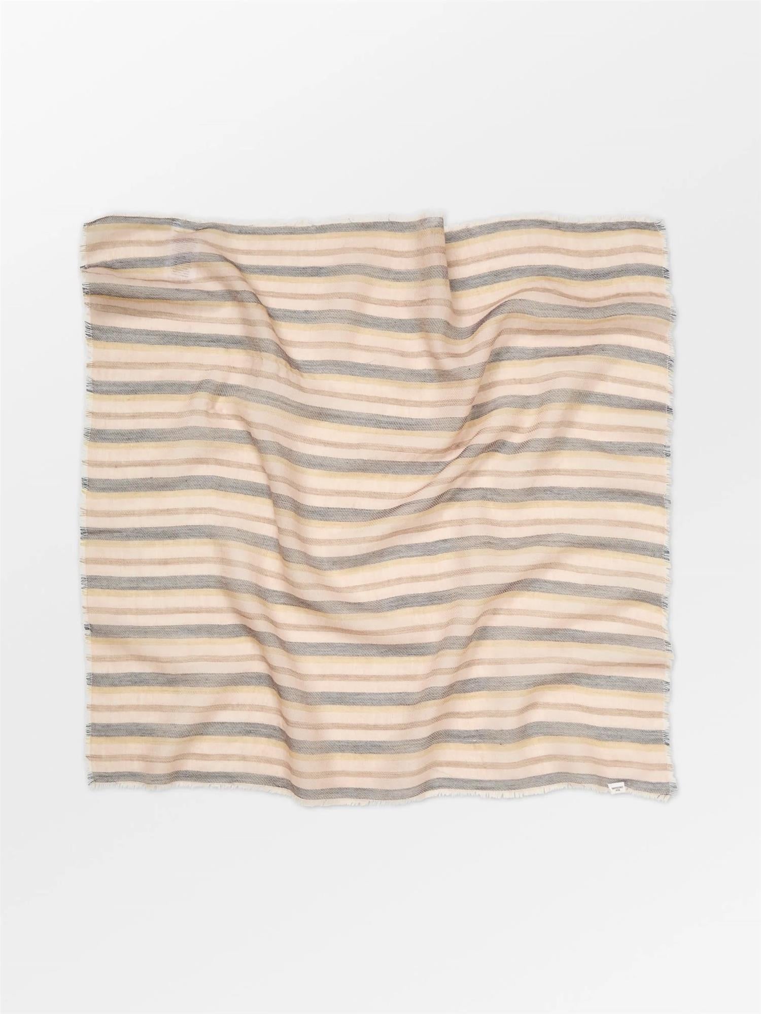 Mallie Wica Scarf, Cameo Rose