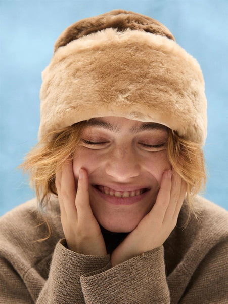Dora Shearling Hat, Emperador Brown