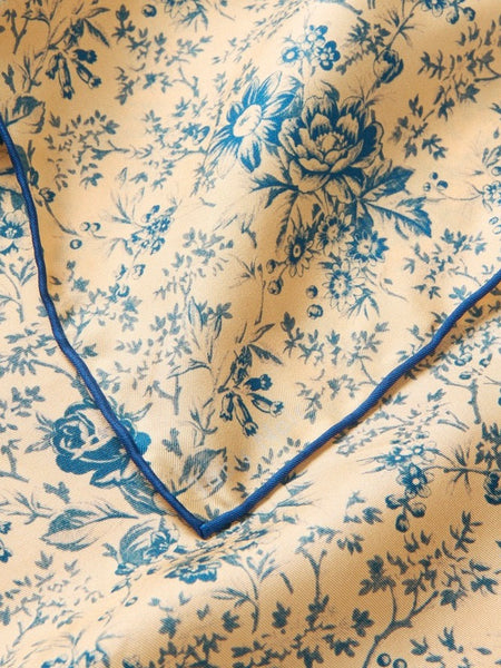 Classical Small Gloria Scarf, BEIGE