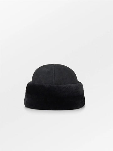 Dora Shearling Hat, BLACK