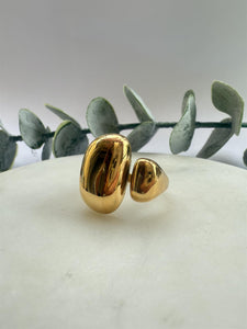 Chunky kidney ring , GOLD