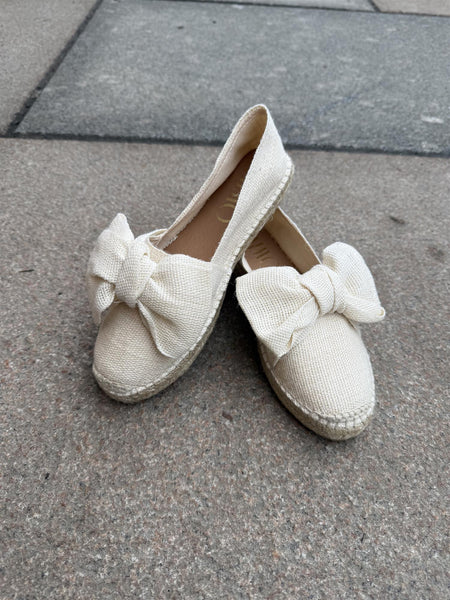 DALLBEN CRUIDO ESPADRILLOS WITH BOW , NATURAL CANVAS