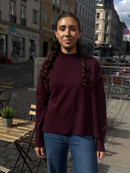 MANDY ULLGENSER  , bordeaux