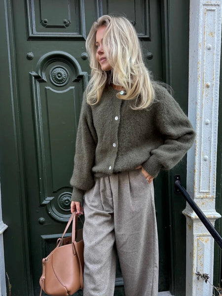 PREORDER OKTOBER ! IDAIC CARDIGAN - ARMY GREEN