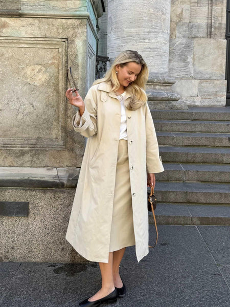 AvaIC Trenchcoat - Beige