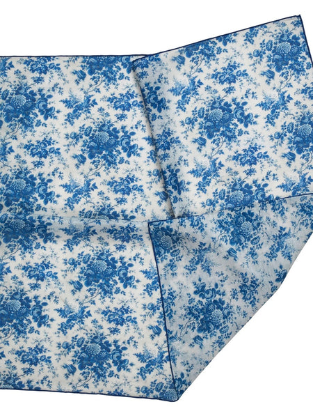 Light Small Emilia Scarf