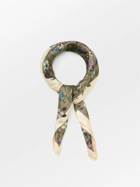 Autumn Blackberry Sia Scarf, Fungi Brown