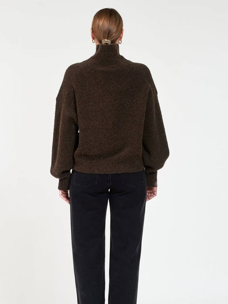STORMY HØYHALSET GENSER, DARK BROWN MELANGE