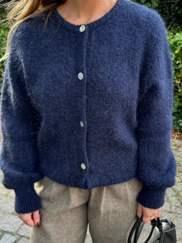 PREORDER OKTOBER LEVERING!IDAIC CARDIGAN - NAVY