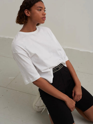 WHITE ES Signe 2/4 Boxy T-shirt - GOTS