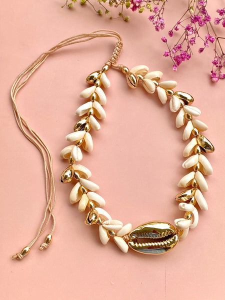 Chunky Big Shell Necklace