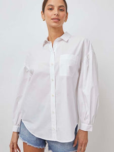 JANAE oversized skjorte i WHITE