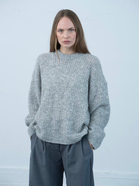 Magalie LGT GREY MELANGE oversized strikke genser